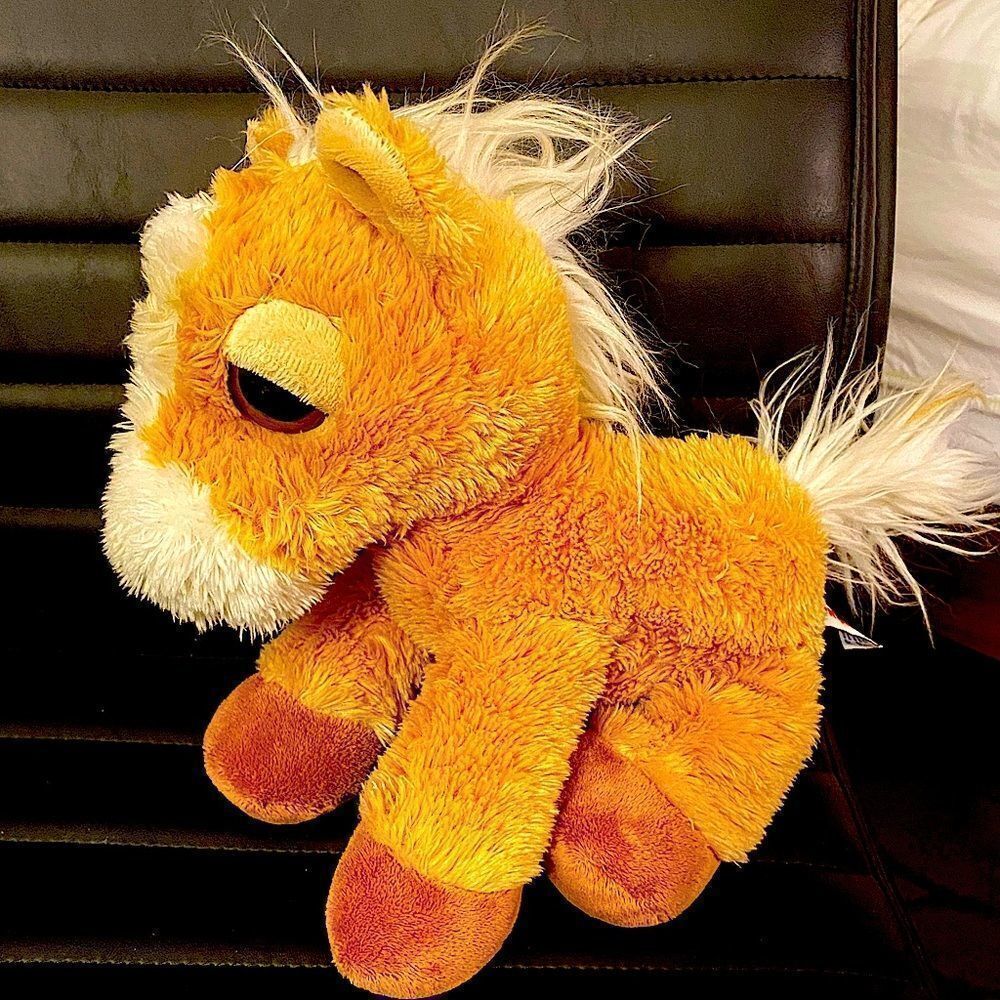 Tan Aurora horse plush Dreamy Eyes